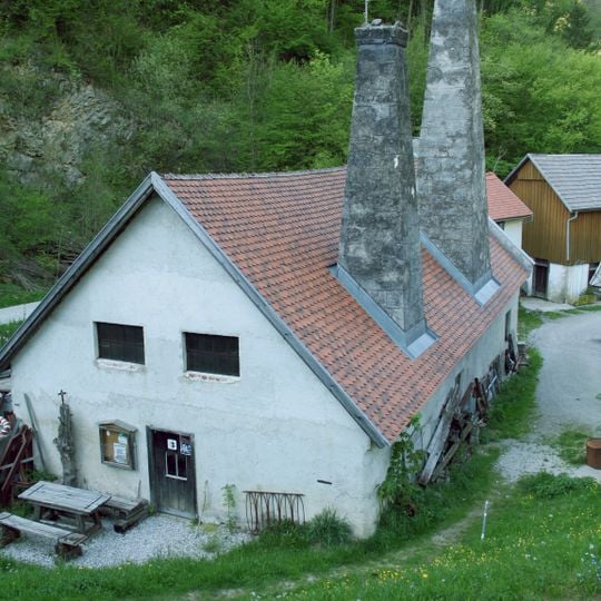 Einödhammer samt Werkstättengebäude und Stadl