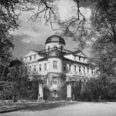 Palace in Pokój