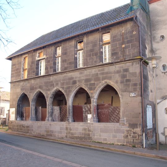 Maison à arcades à Aigueperse
