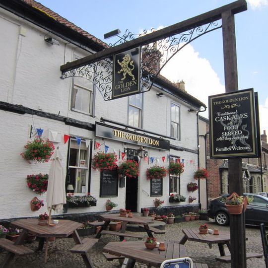 Golden Lion Public House  Old Fountain Stores