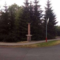 Sloup se sochou Krista Trpitele