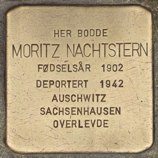 Stolperstein en memoria de Moritz Nachtstern