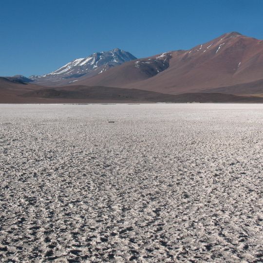 Salar de Aguas Calientes IV