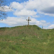 Kříž u polní cesty severně od Libědic