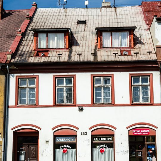 Náměstí 1. máje 142