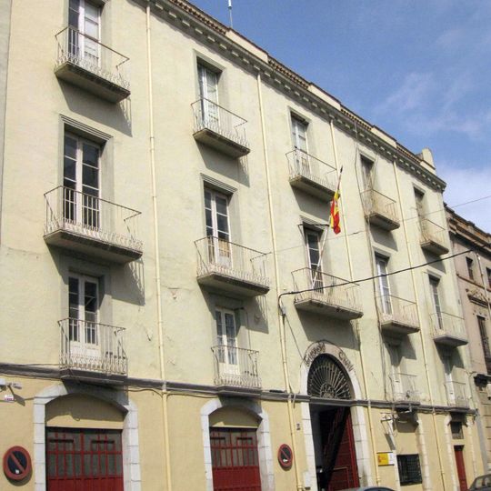 Casa cuartel de la Guardia Civil de Figueras