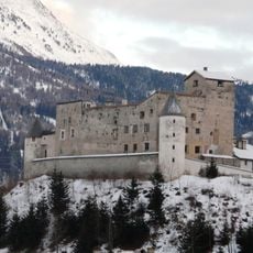 Schloss Naudersberg