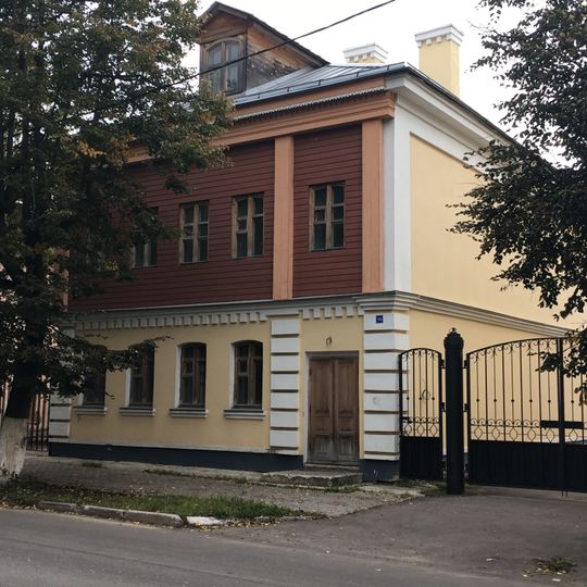 Дом, где в 1919-1920 гг. жил советский поэт, один из организаторов Владимирского Союза молодежи А.И. Безыменский