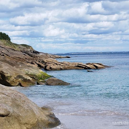 Plage des Sables Rouges