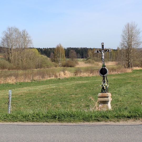 Kříž u odbočky na Petrkov