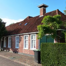 Burgemeester Brouwersstraat 26, Garnwerd