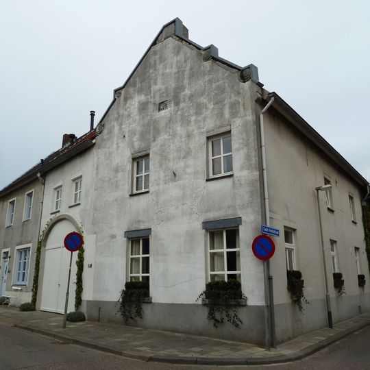 Grote Straat 64, Berg