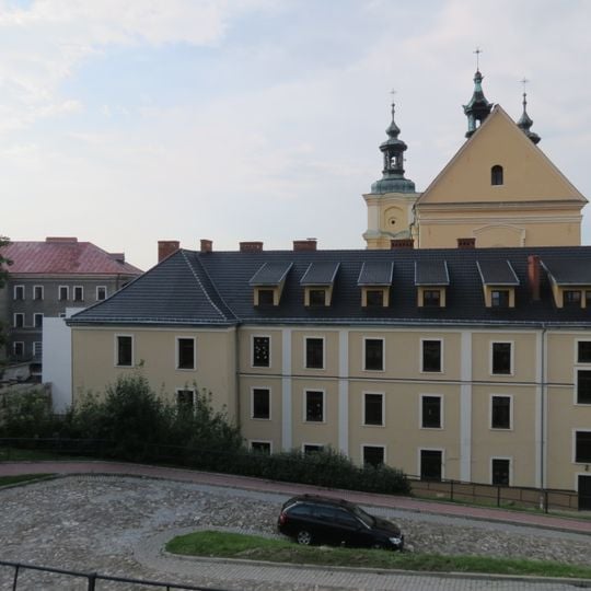 Klasztor, ob. spółdzielnia inwalidów