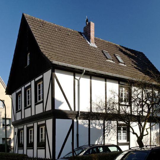 Am Tannenwäldchen 4