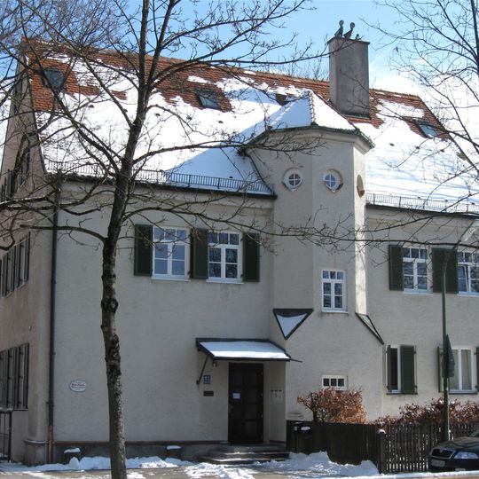 Sebastian-Bauer-Straße 23