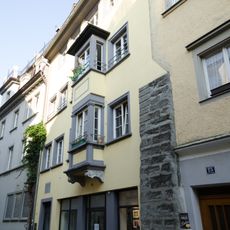 Wohn- und Geschäftshaus