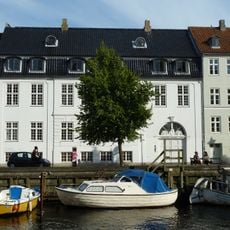 Brøstes Gård