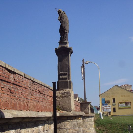 Socha svatého Jana Nepomuckého na Poštovním mostě v Mimoni