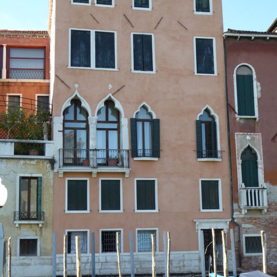 Palazzo Tiepolo Passi