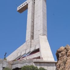 Cruz del Tercer Milenio