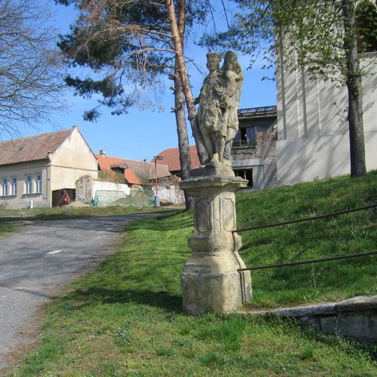 Socha svatého Václava před kostelem v Předměřicích nad Jizerou