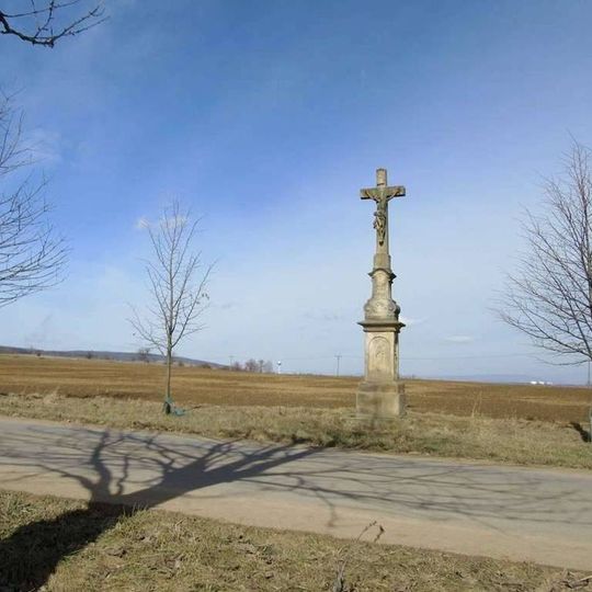 Kříž u Senice na Hané západně od obce