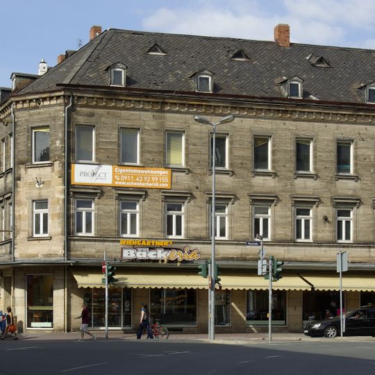 Wohn- und Geschäftshaus in Ecklage