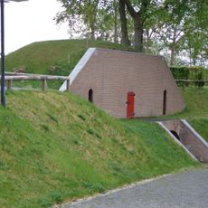 Fort Voordorp, caponniere