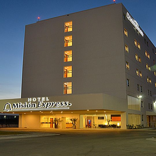 Hotel Misión Express Monterrey Aeropuerto La Fe