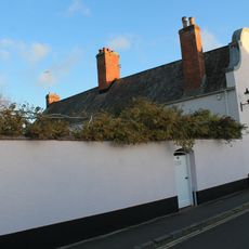 Wall and Piers of No 35