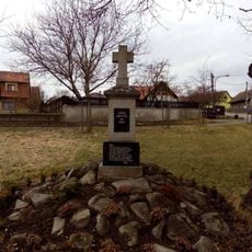 Pamětní kříž ve Václavicích u Benešova