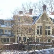 Hunnewell Estates Historic District