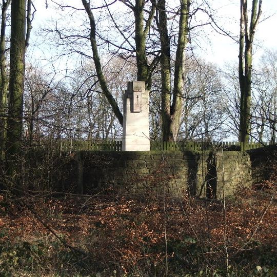 Farnley War Memorial