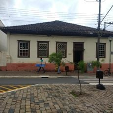 Casa situada à Rua Jorge Xavier da Silva, esquina com Benjamin Constant