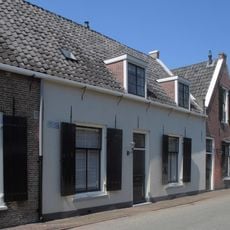 Oud Over 9, Loenen aan de Vecht