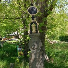 Wayside cross in Kuklov