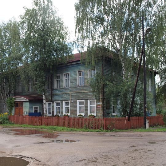 Здание гимназии