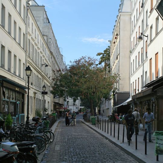 Cour des Petites-Écuries