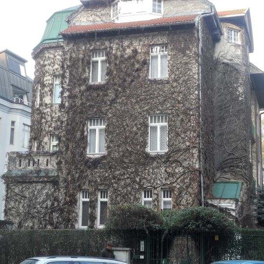 Miethaus Böcklinstraße 61