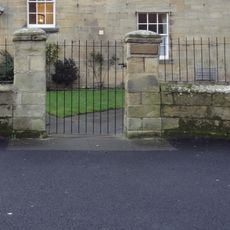 Front Wall And Gate Screen