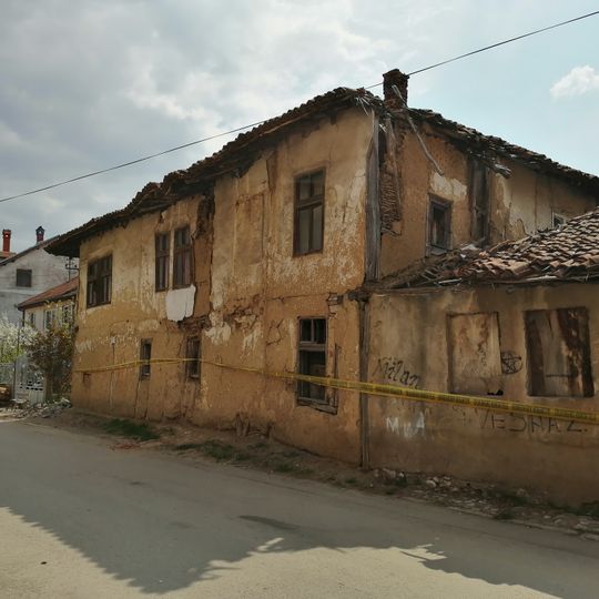 Bâtiment du Chat blanc à Pirot