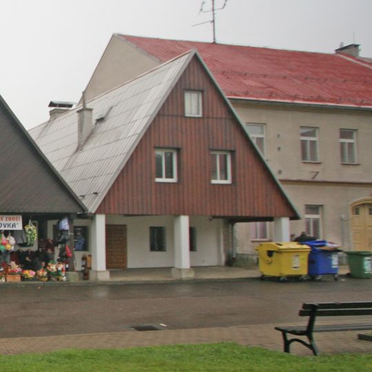 Venkovský dům, náměstí T. G. Masaryka č.p. 74