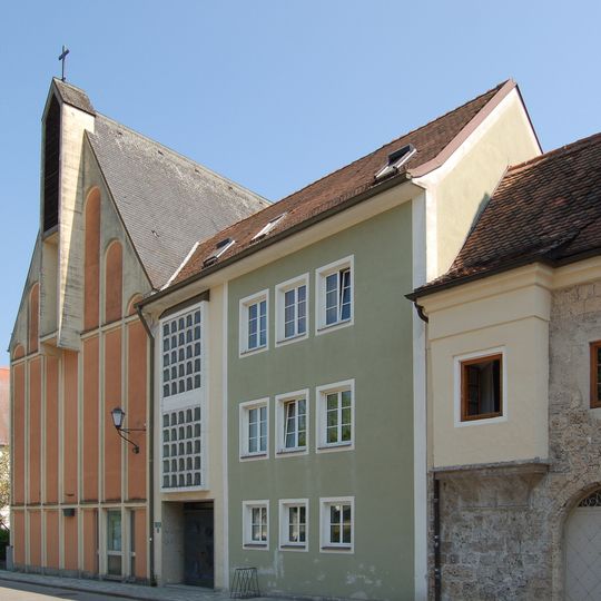 Evang. Pfarrkirche A.B. und Küsterhaus
