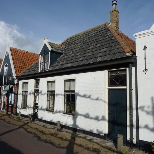 Kerkplein 4, Oosterend