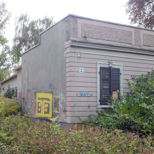 Wohnhaus Russenstraße 46