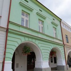 Husovo náměstí 1243