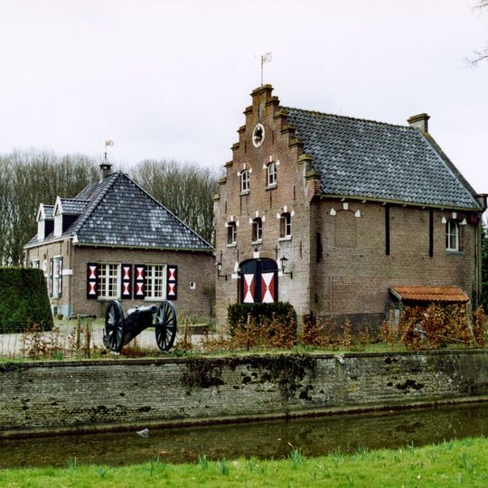 Gerestaureerd bouwhuis "Havezathe de Gelder"