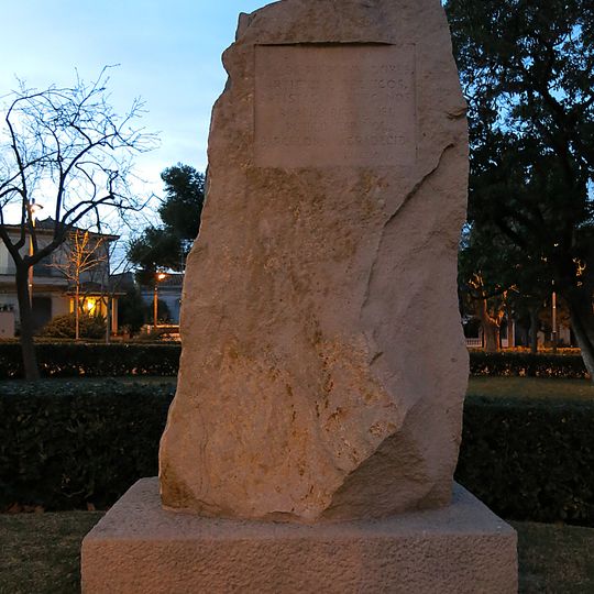 Als promotors del Poble Espanyol
