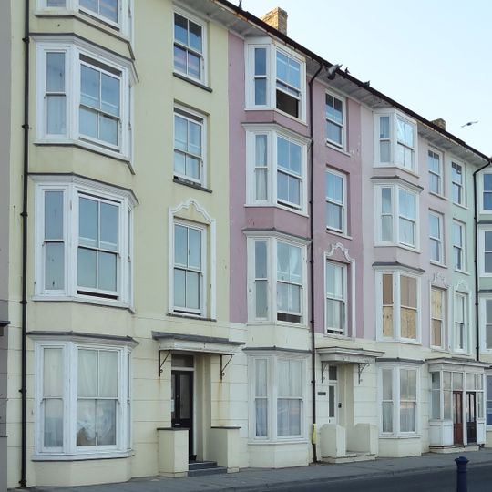 No.61 Marine Terrace