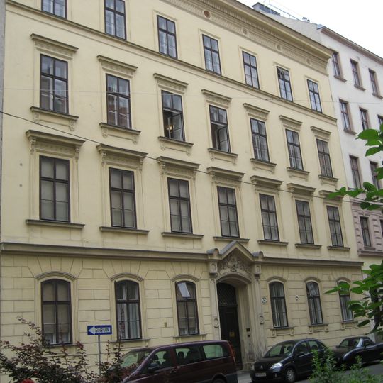 Kleine Pfarrgasse 33